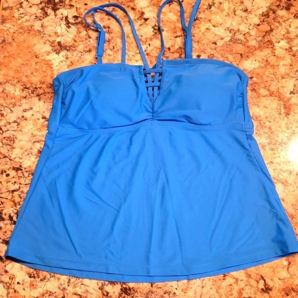 0016.EUC ~ Time & Tru ~ CUTE 😍 Swim ~ Empire Bust ~ Tummy Hider ~ Flattering !!